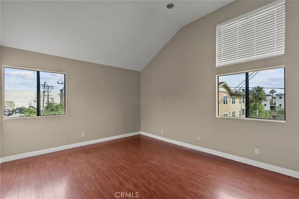 336 West California Avenue 303, Glendale, California 91203 home-pic-20